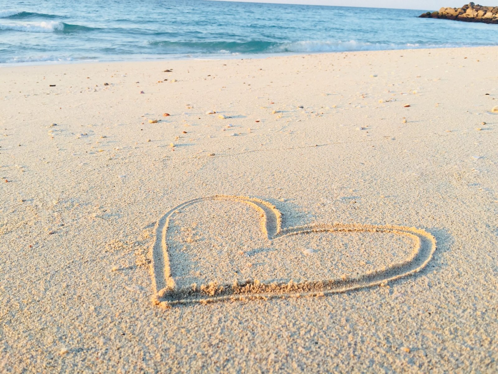 Introduction to Beachside Sand Artistry